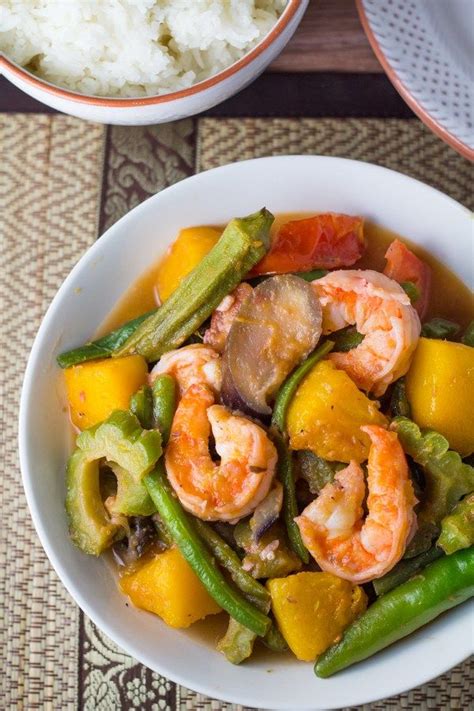 Pinakbet (Pakbet) Filipino Vegetable and Shrimp Stew .